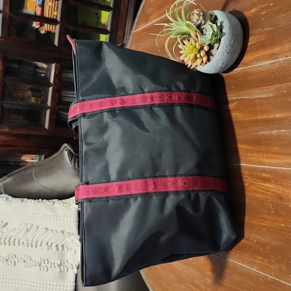 Dkny Handbags - DKNY Large Black and Maroon Tote